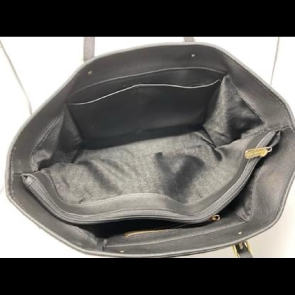 Authentic Michael Kors Multi-Function Tote - Picture 3 of 7